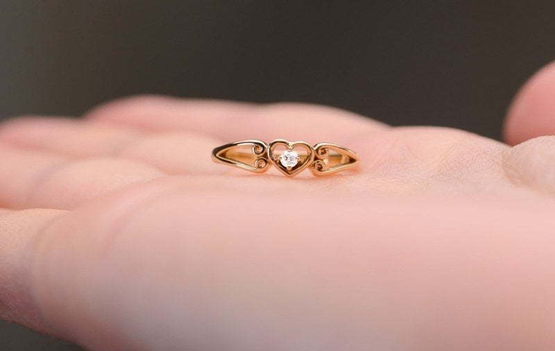 Помолвочное кольцо с сердечком и бриллиантом AOG-ER-0080 из Желтое золото от Ювелирный салон Art of glow 5