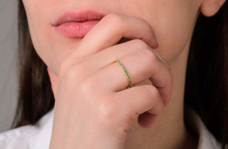 Помолвочное кольцо дорожка с цаворитами AOG-YMR-0014 из Розовое (красное) золото от Ювелирный салон Art of glow 2