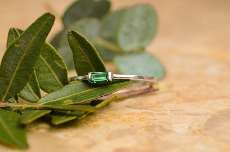 Помолвочное кольцо серебряное с прямоугольным фианитом AOG-YMR-0007S из Серебро от Ювелирный салон Art of glow 2