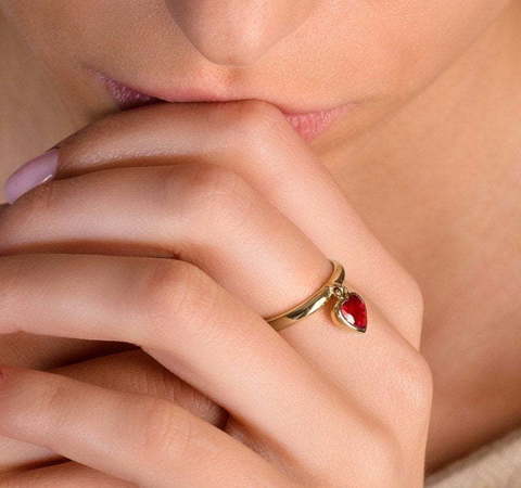 Помолвочное кольцо с рубиновым сердцем AOG-ER-0067 из Желтое золото от Ювелирный салон Art of glow 2