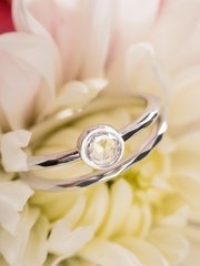 Комплект обручального и помолвочного колец AOG-ER-0123-053 из Белое золото от Ювелирный салон Art of glow 1