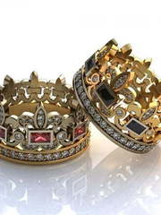 Стильные обручальные кольца короны с рубинами и сапфирами AOG-obr-769 из Комбинированные от Ювелирный салон Art of glow 1