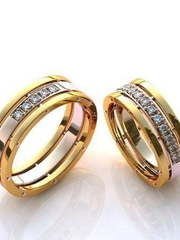 Стильные тройные обручальные кольца R-KO-1076 из Комбинированные от Ювелирный салон Art of glow 1