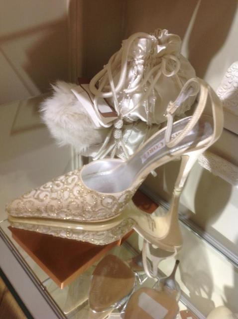 Свадебные туфли 177 naomi золотые от Свадебный салон Wedding Rooms 2