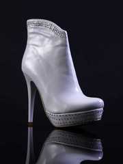 Свадебные сапожки 0013 от Свадебный салон Валенсия 1