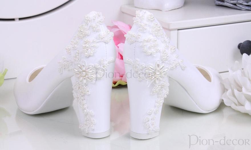 Свадебные туфли на толстом каблуке Isabella белые от  2