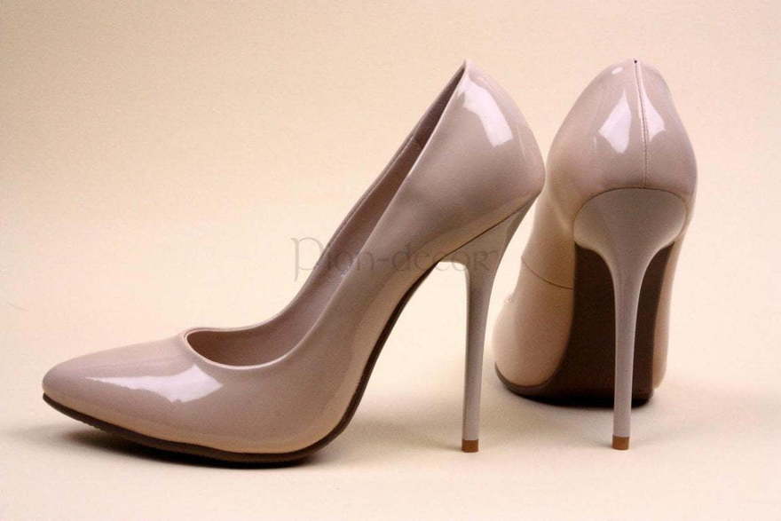 Свадебные туфли-лодочки лак от  2