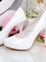 Белые свадебные туфли от  1
