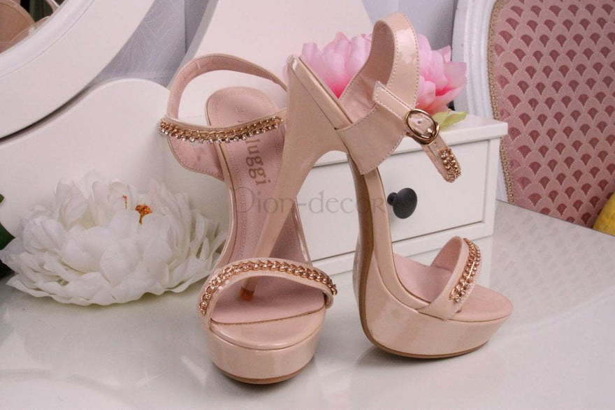 Свадебные кремовые босоножки от  2