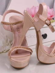 Свадебные кремовые босоножки от  2