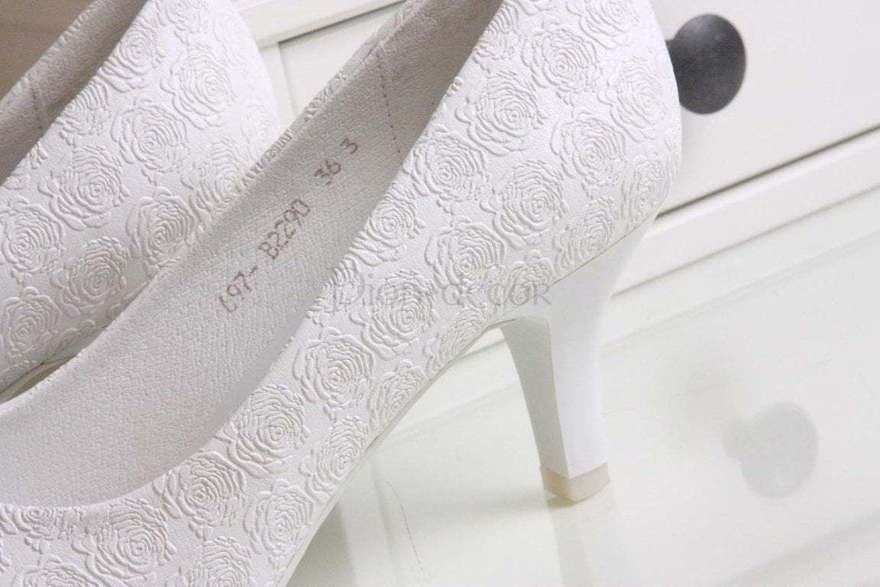 Свадебные туфельки Розарий белые от  2