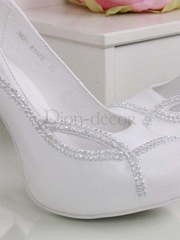 Свадебные туфли невесты Леди белые от  2