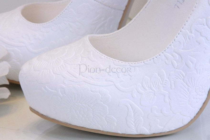 Свадебные туфли Avalanche белые от  2