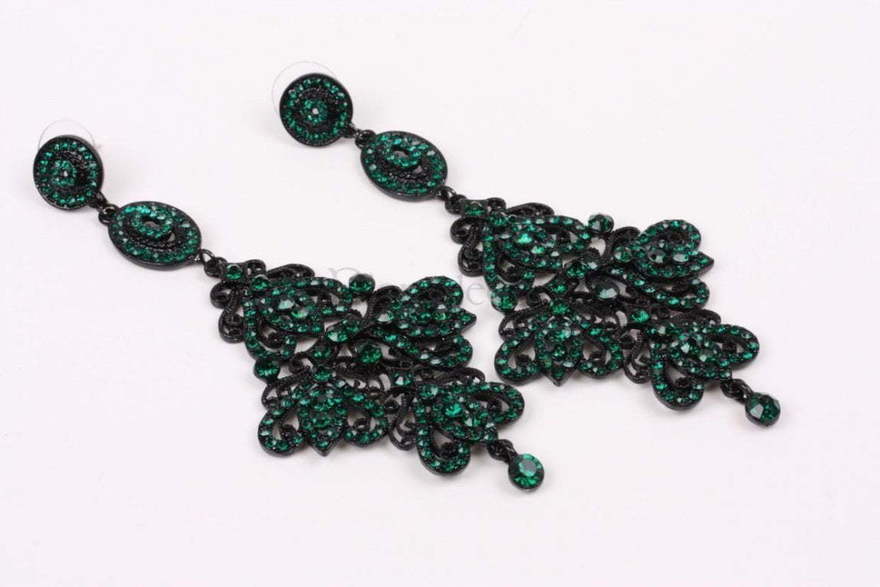 Серьги Роскошные изумрудные из Другие материалы от  2