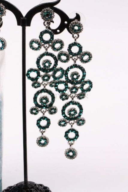 Серьги Круговорот бирюзовые из Посеребренная бижутерия от  2