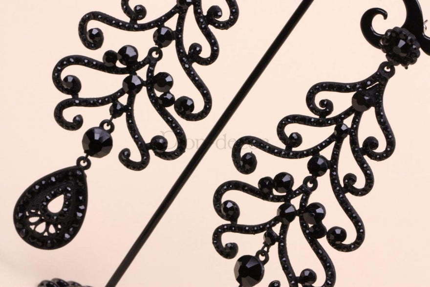 Серьги Черный шарм из Другие материалы от  3