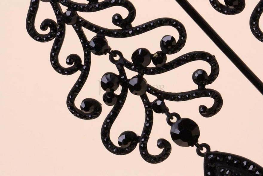 Серьги Черный шарм из Другие материалы от  4