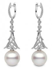 Золотые серьги с бриллиантами и белым жемчугом AOG-DE-0039 из Белое золото от Ювелирный салон Art of glow 1