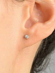 Серьги пусеты в виде звездочек с бриллиантами AOG-SE-0012W из Белое золото от Ювелирный салон Art of glow 2