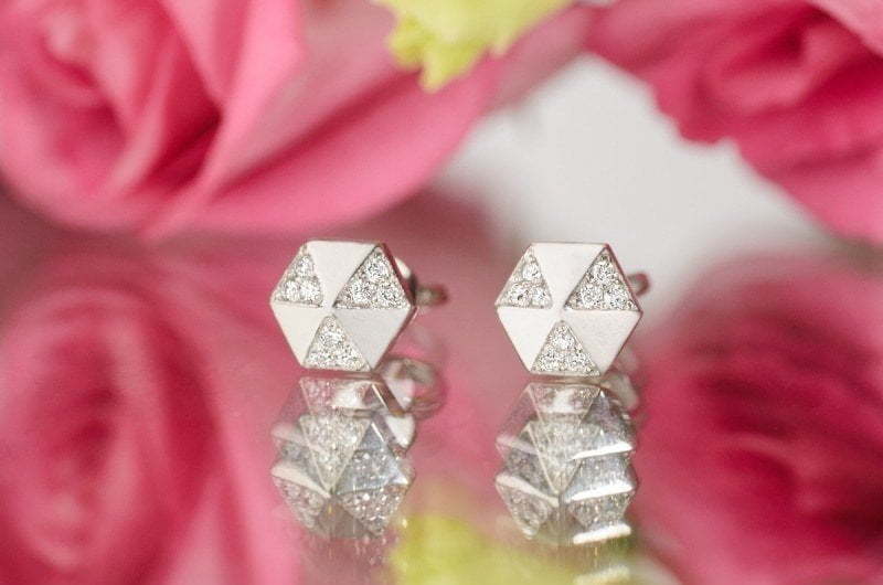 Серьги из белого золота с бриллиантами AOG-SE-0016 из Белое золото от Ювелирный салон Art of glow 4