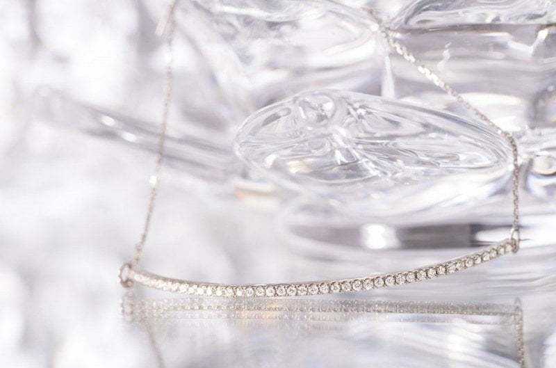 Тонкий браслет с бриллиантовой дорожкой AOG-YMB-0003 из Белое золото от Ювелирный салон Art of glow 1