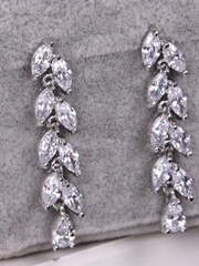 Серьги с цирконами Lily из Посеребренная бижутерия от  2