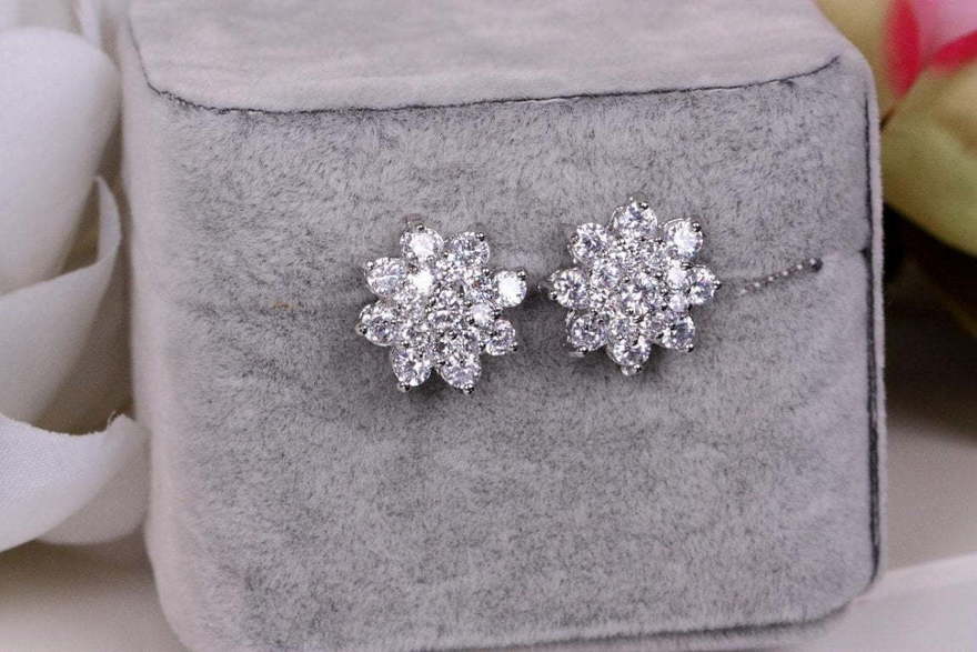 Серьги с цирконами Garcia из Посеребренная бижутерия от  3