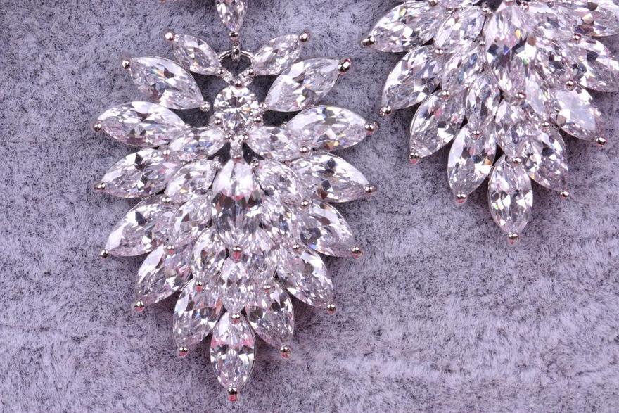 Серьги с цирконами Geremia из Посеребренная бижутерия от  6