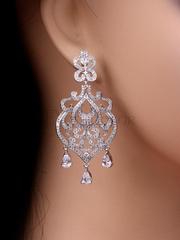 Серьги Shic с цирконами из Посеребренная бижутерия от  2