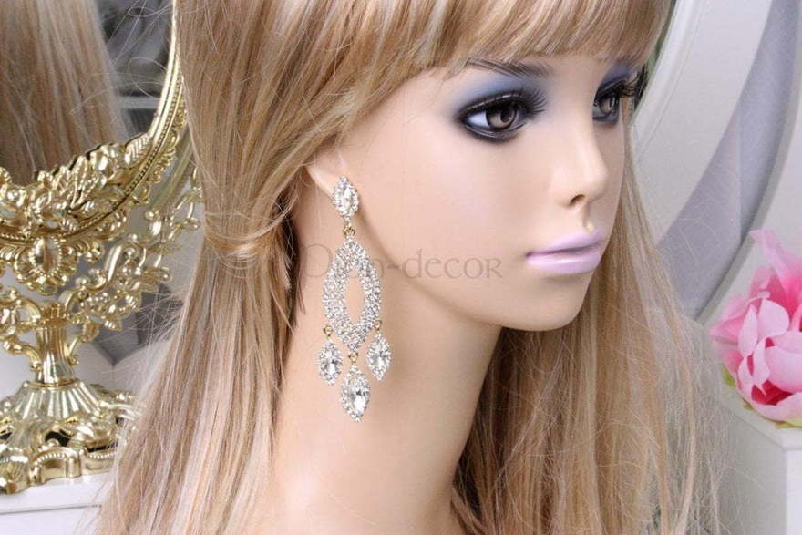 Серьги c овальными подвесками золотистые из Позолоченная бижутерия от  3