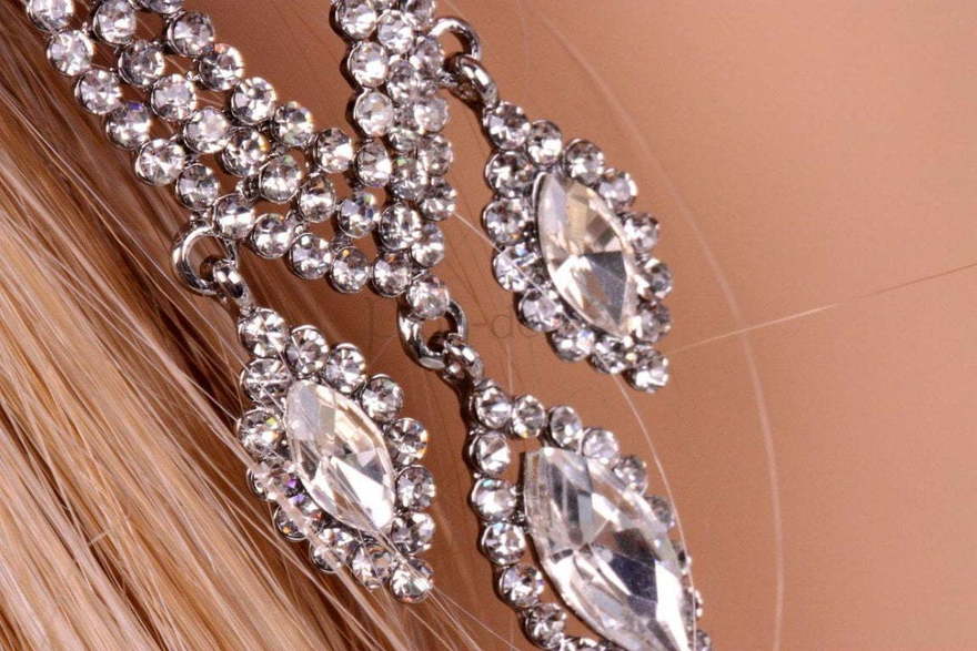 Серьги С овальными подвесками из Посеребренная бижутерия от  2