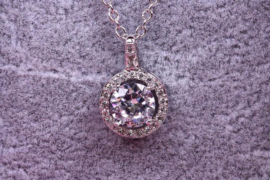 Цирконовая подвеска Сircle с цепочкой из Посеребренная бижутерия, Цирконий от  4