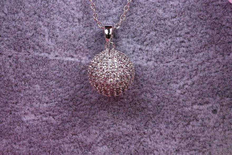 Цирконовая подвеска Ball с цепочкой из Посеребренная бижутерия, Цирконий от  3