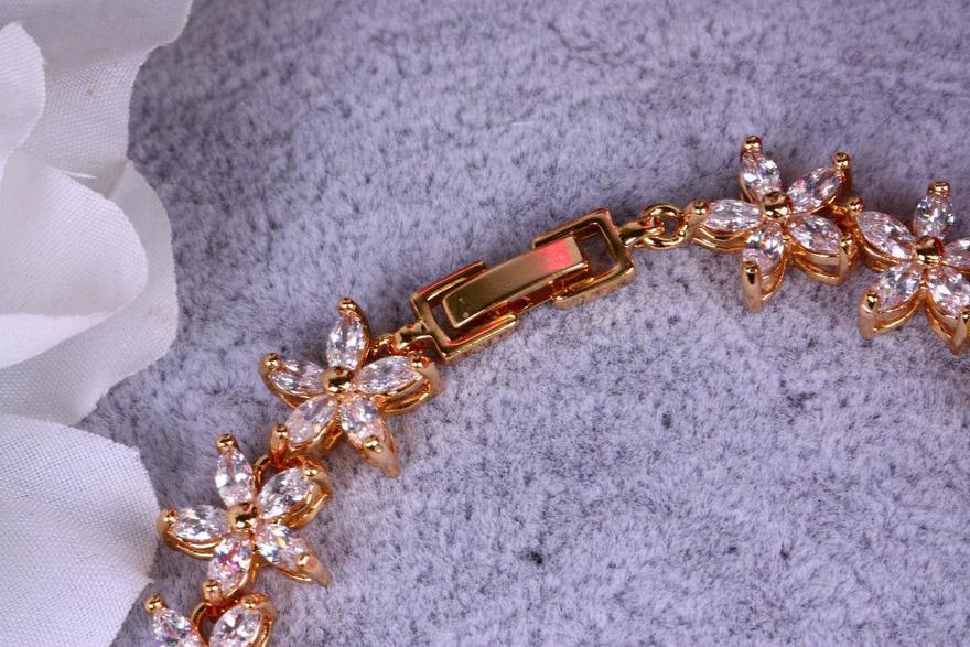 Браслет gold из Позолоченная бижутерия от  4