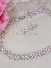 Комплект с цирконами Flowers из Посеребренная бижутерия от  1