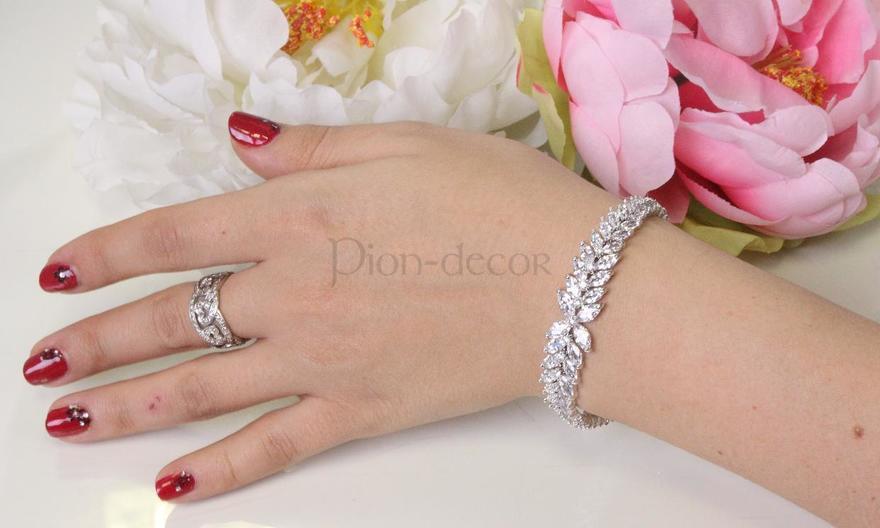 Браслет Geremia с цирконами из Посеребренная бижутерия от  2