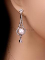 Серьги Жемчужная капля с цирконами из Посеребренная бижутерия от  2