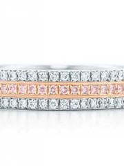 Обручальное кольцо дорожка с бриллиантами и розовыми сапфирами AOG-WRB-009 из Комбинированные от Ювелирный салон Art of glow 1